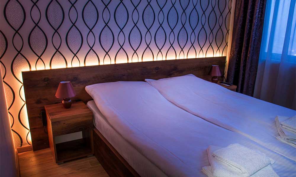 Modern bedroom